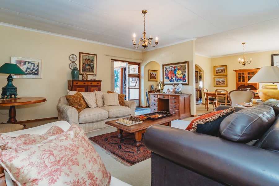 5 Bedroom Property for Sale in Bodorp Western Cape